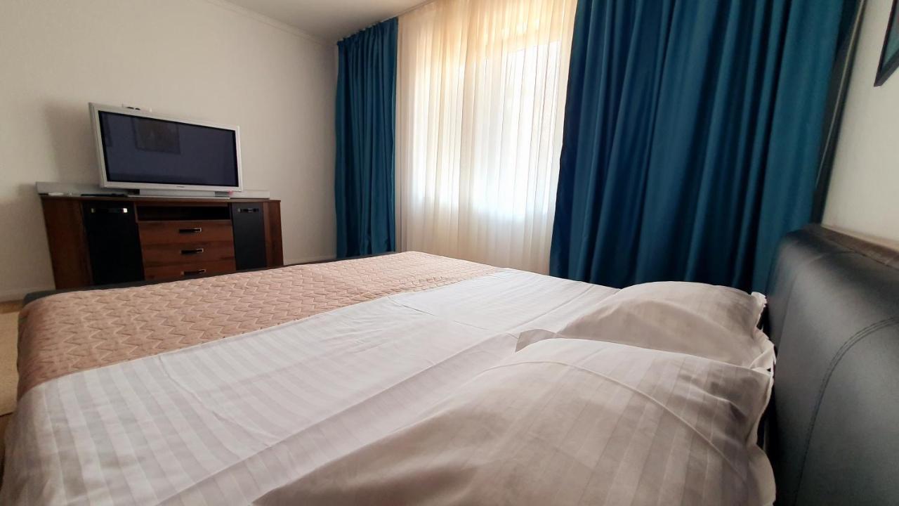 Casanova Villa Sînmartin Buitenkant foto