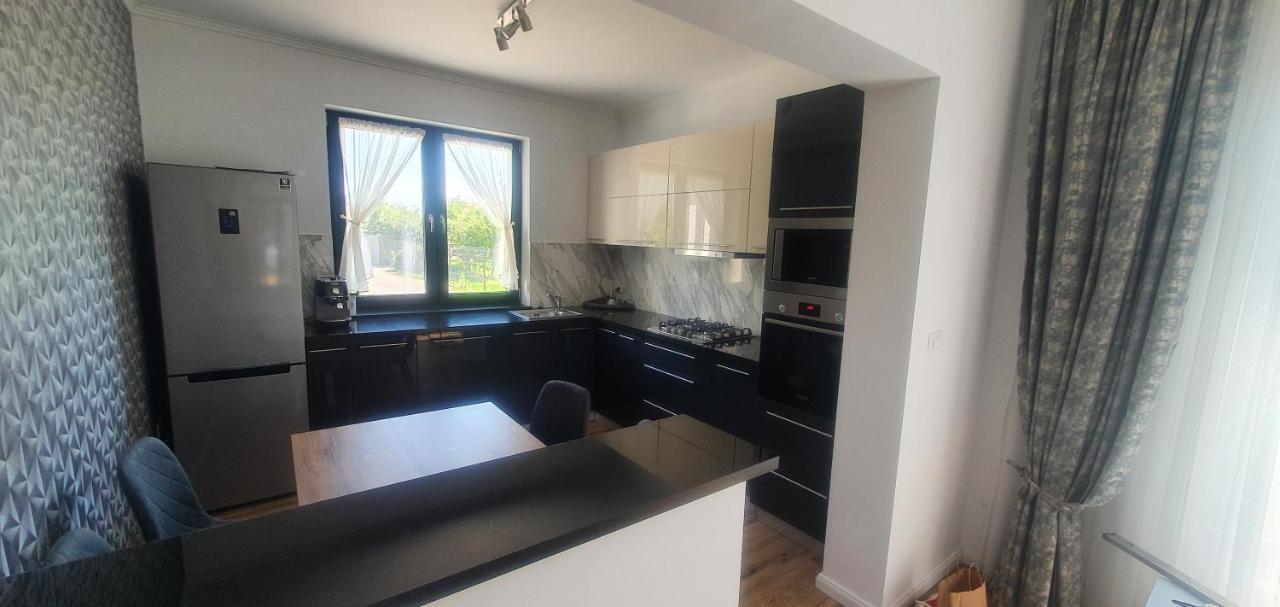 Casanova Villa Sînmartin Buitenkant foto